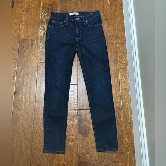 Madewell Denim - Madewell mid rise skinny jeans (petite)